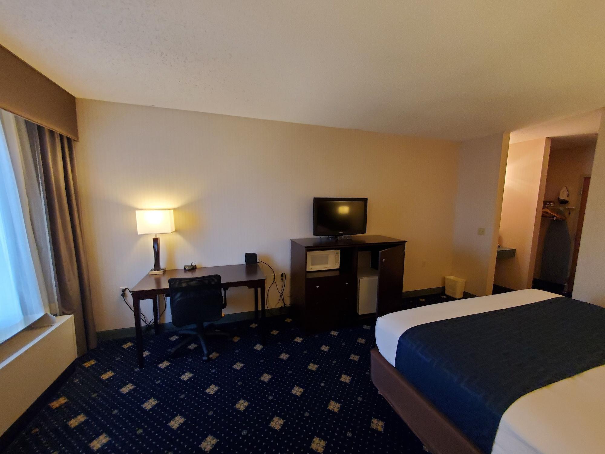 Hotel Baymont By Wyndham Groton/Mystic Extérieur photo