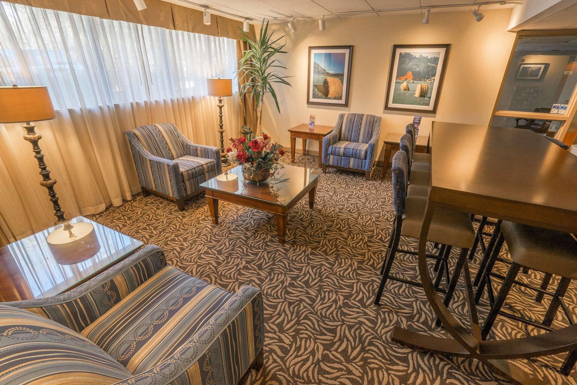 Hotel Baymont By Wyndham Groton/Mystic Extérieur photo