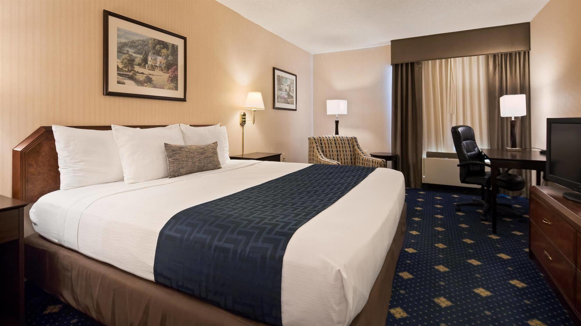 Hotel Baymont By Wyndham Groton/Mystic Extérieur photo