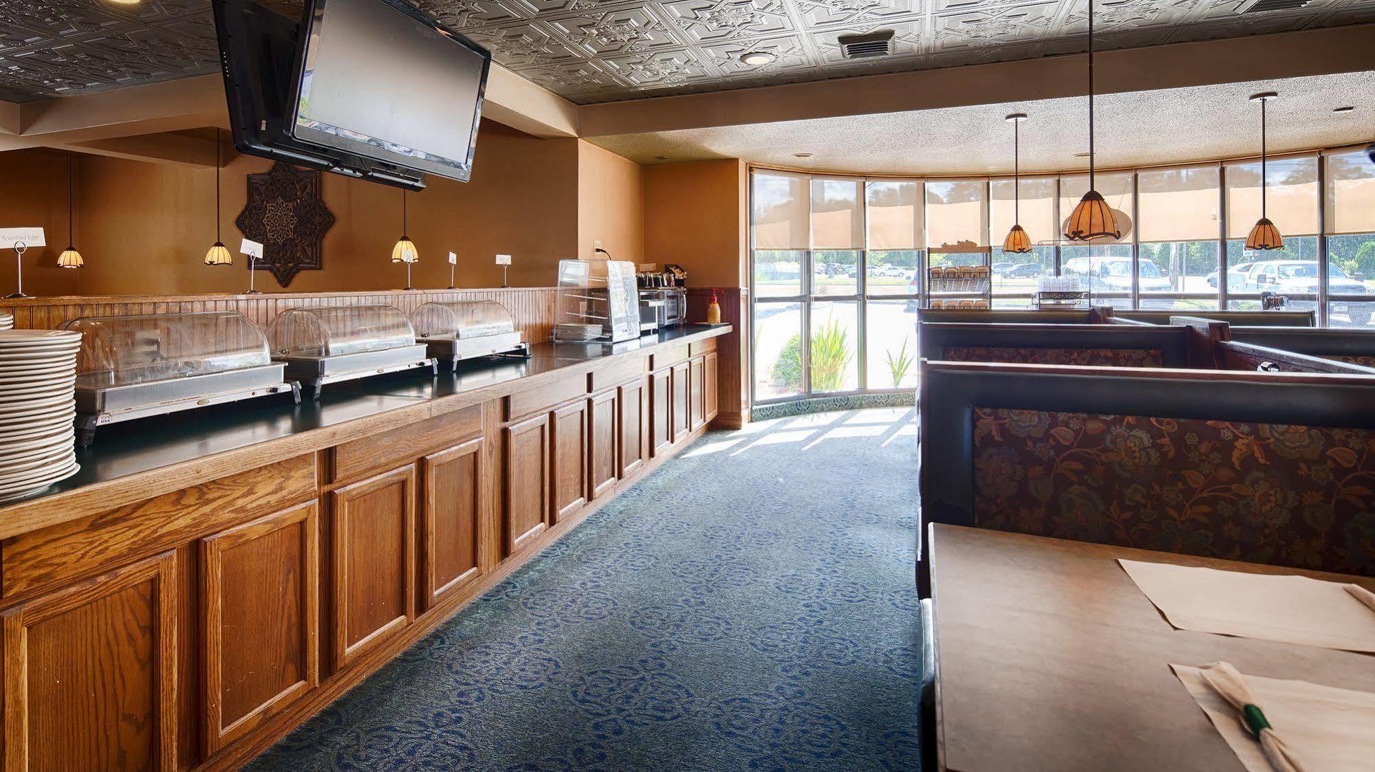Hotel Baymont By Wyndham Groton/Mystic Extérieur photo